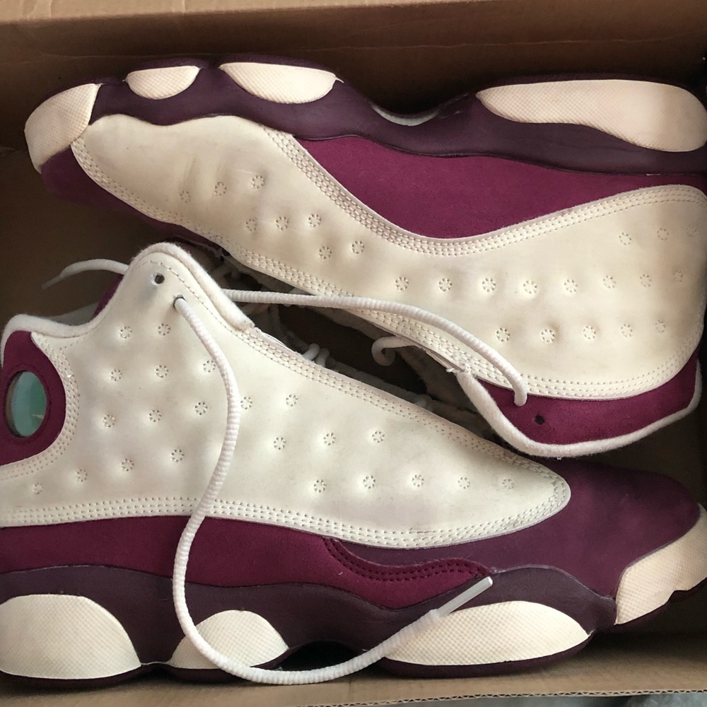 Air Jordan 13 Retro ‘Bordeaux’